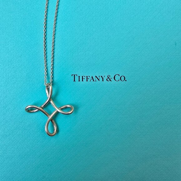 Tiffany & Co Elsa Peretti Infinity Cross 30mm Pendant on 27" Chain - Picture 4 of 6